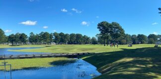 Myrtle Beach shows resiliency as most golf courses open in immediate aftermath of Hurricane Ian Golfers play Man O'War Golf Club on Oct. 1, the day after Hurricane Ian stormed through the Grand Strand.